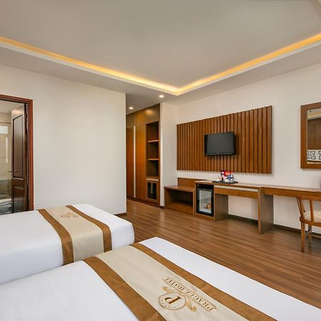 Prague Da Nang Beach Hotel Kültér fotó