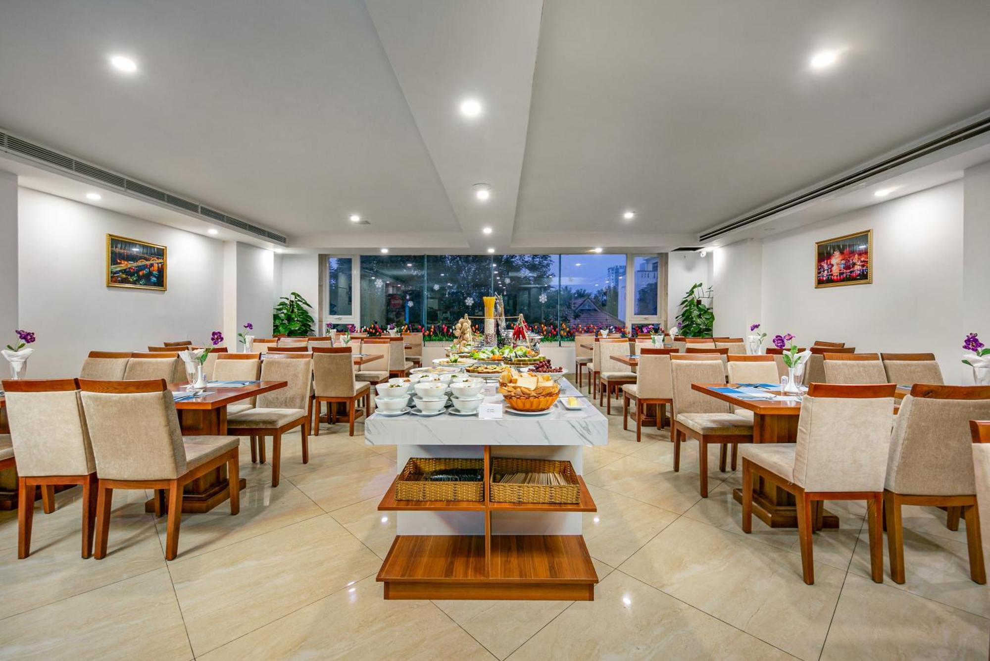 Prague Da Nang Beach Hotel Kültér fotó